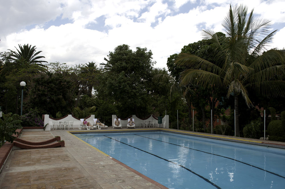 Hotel Los Olivos Spa Oaxaca Buitenkant foto